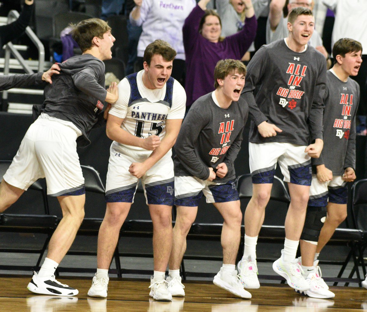 DV Basketball tweet media