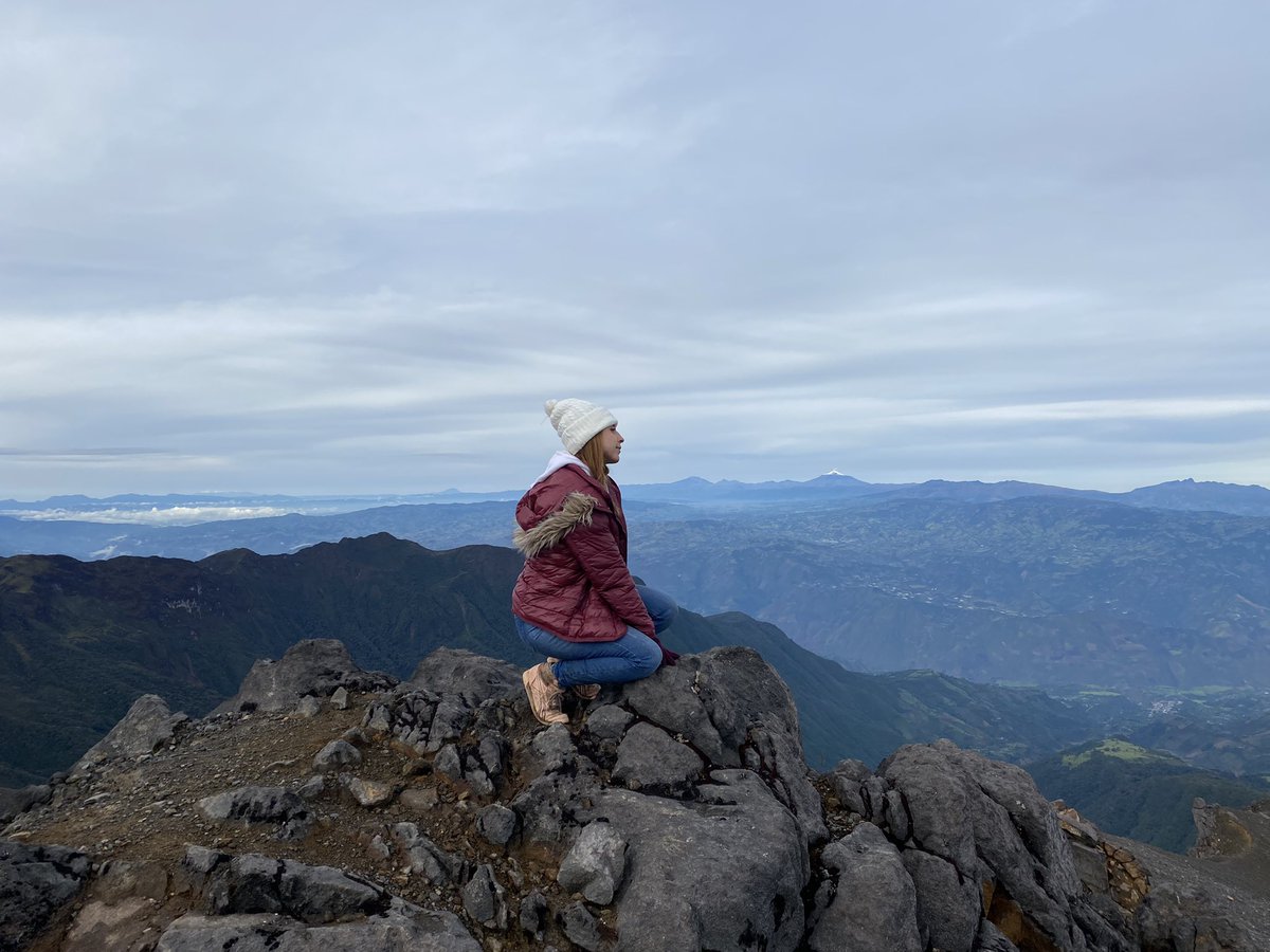 Ninamnr's tweet image. Galeras de mi alma 🌋✨