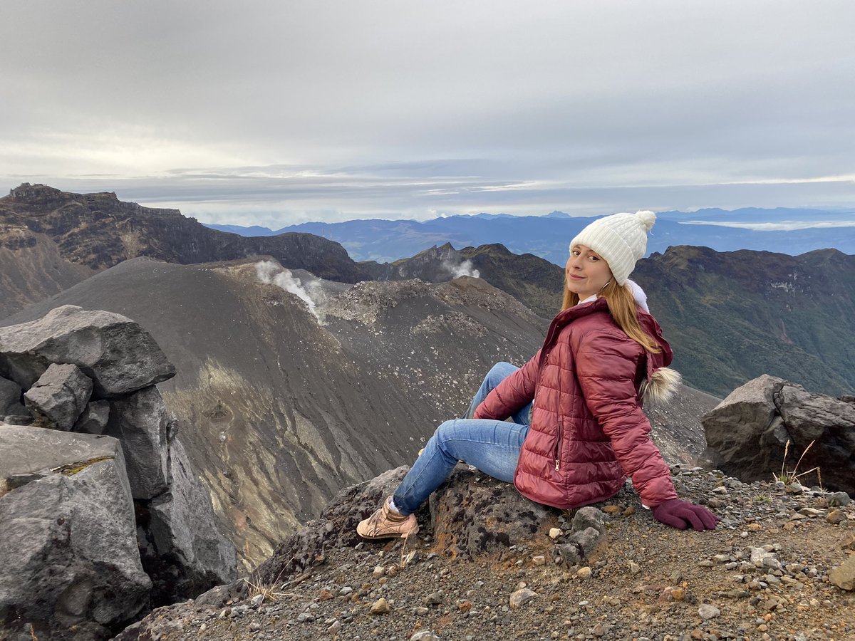 Ninamnr's tweet image. Galeras de mi alma 🌋✨