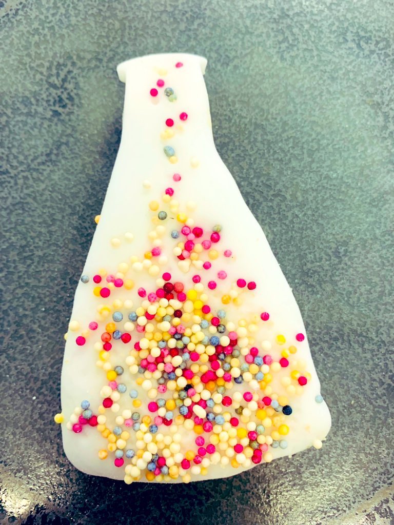 FoodandNutrition (@ashvillehomeec) on Twitter photo Great to see so many pupils excelling in #BritishScienceWeek2023 preparing some tasty atom biscuits <a href="/AshvilleCollege/">Ashville, Harrogate</a> Great to see so many pupils excelling in #BritishScienceWeek2023 preparing some tasty atom biscuits <a href="/AshvilleCollege/">Ashville, Harrogate</a>