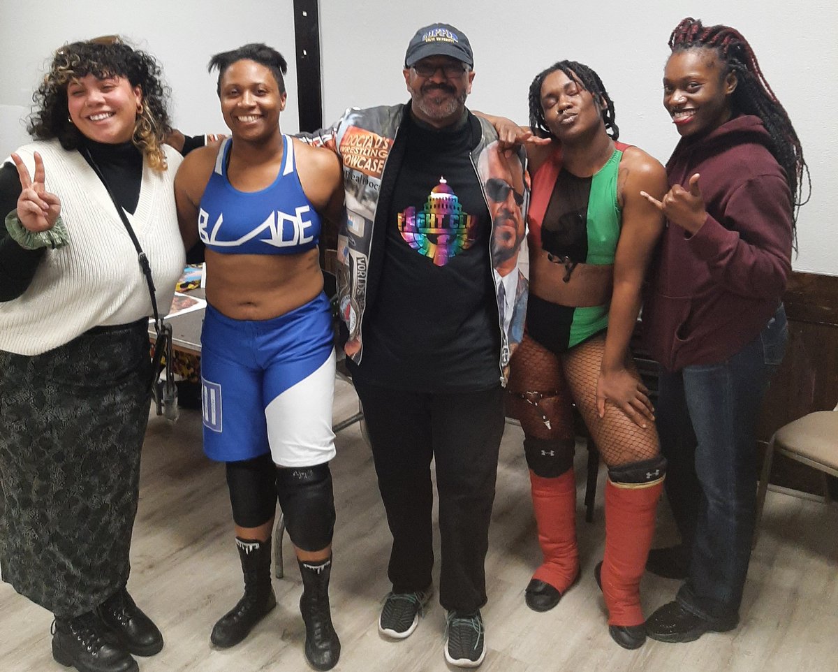 Now THIS is how you celebrate Women's History Month in March and Black Women's History Month in April. I needed this. All 4 queens. All 4 champs. The @ccwaction tag champs, the @pawd_wc world champ, & the @mcwprowrestling women's champ. They can be a faction for real. #EndOfStory