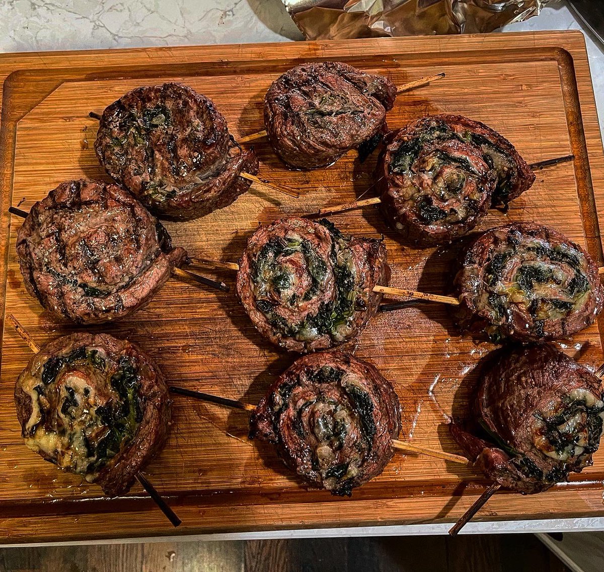 FunkmeisterND's tweet photo. Family dinner #pinwheels #skirtsteak #bge #bgenation #biggreenegg #funkbbq #foodporn #saltbae https://t.co/4ej2zbHsoD
