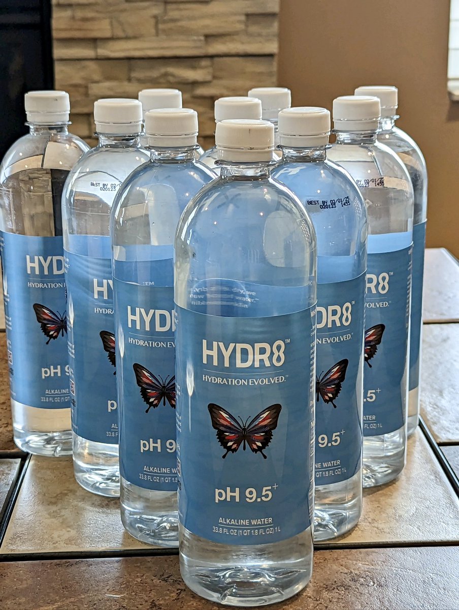 Samples were delivered and the interest has been REALLY promising! Already got my first purchase order, distributors, and lining up influencers. I am beyond grateful. 💙