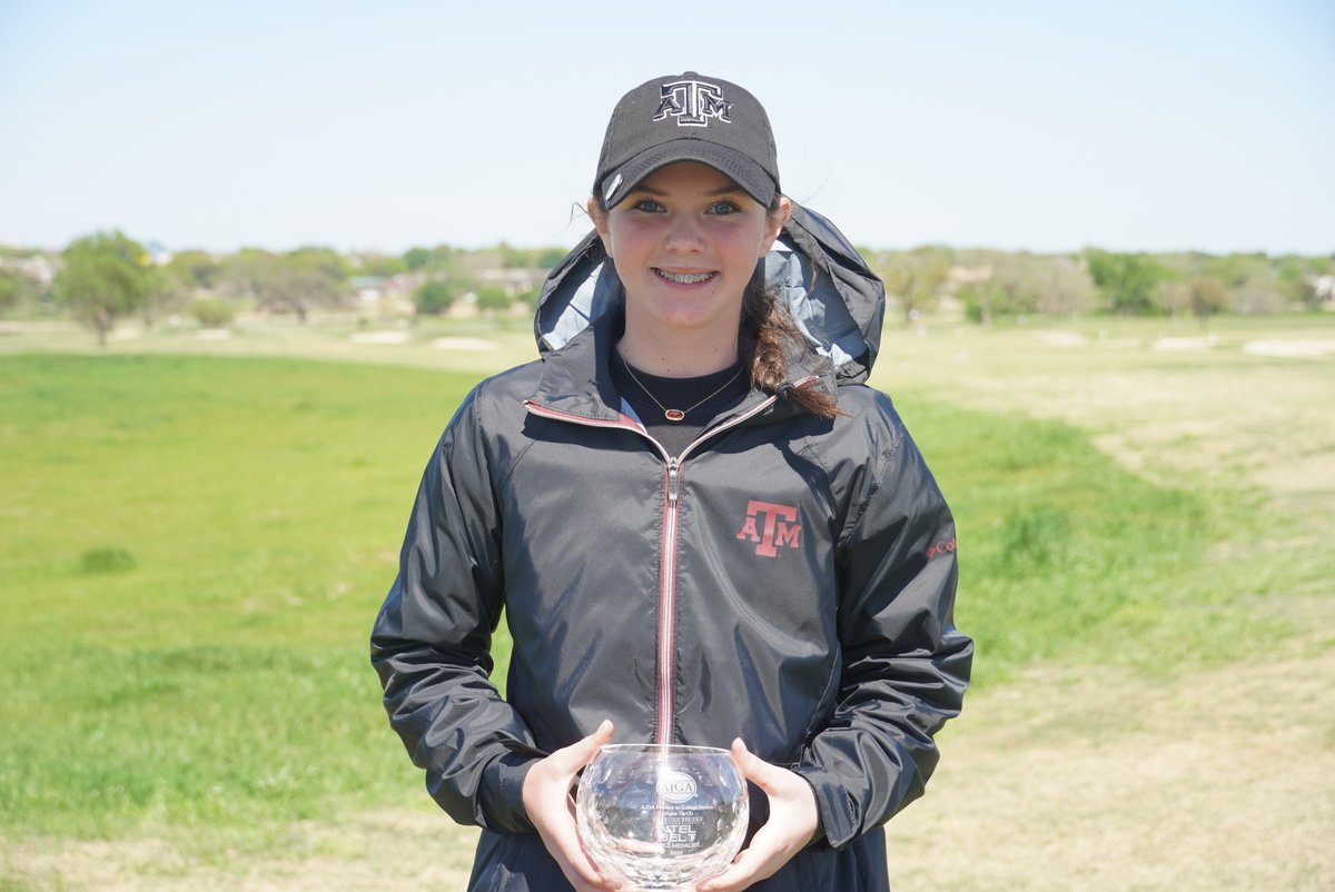 AJGAGolf's tweet photo. Two new champions crowned 👑!

Congratulations to Alli Wiertel (+6) and Zachary Johnson (+5) at #PreCollegeStation. https://t.co/oyRnmvMR0z