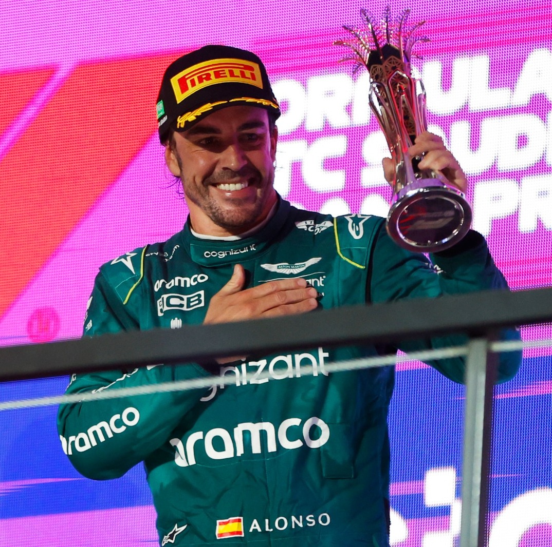 Frenando_Alo's tweet photo. He tenido que hablar con unos contactillos míos y ya está resuelto lo de la sanción. 
¡¡Nos devuelven el tercer puesto!!
#F1 #Lo100toToto https://t.co/DP8qL9j0BU
