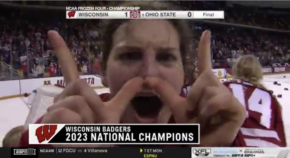 BarstoolBigCat's tweet image. Badgers! Dynasty! Congrats Ladies @BadgerWHockey