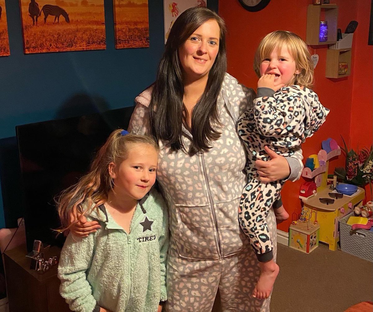 LauraMc1987's tweet photo. Being your Mum is my most favourite thing in the whole world 💗👩‍👧‍👧👭🏼 https://t.co/ayhSoEQmqm