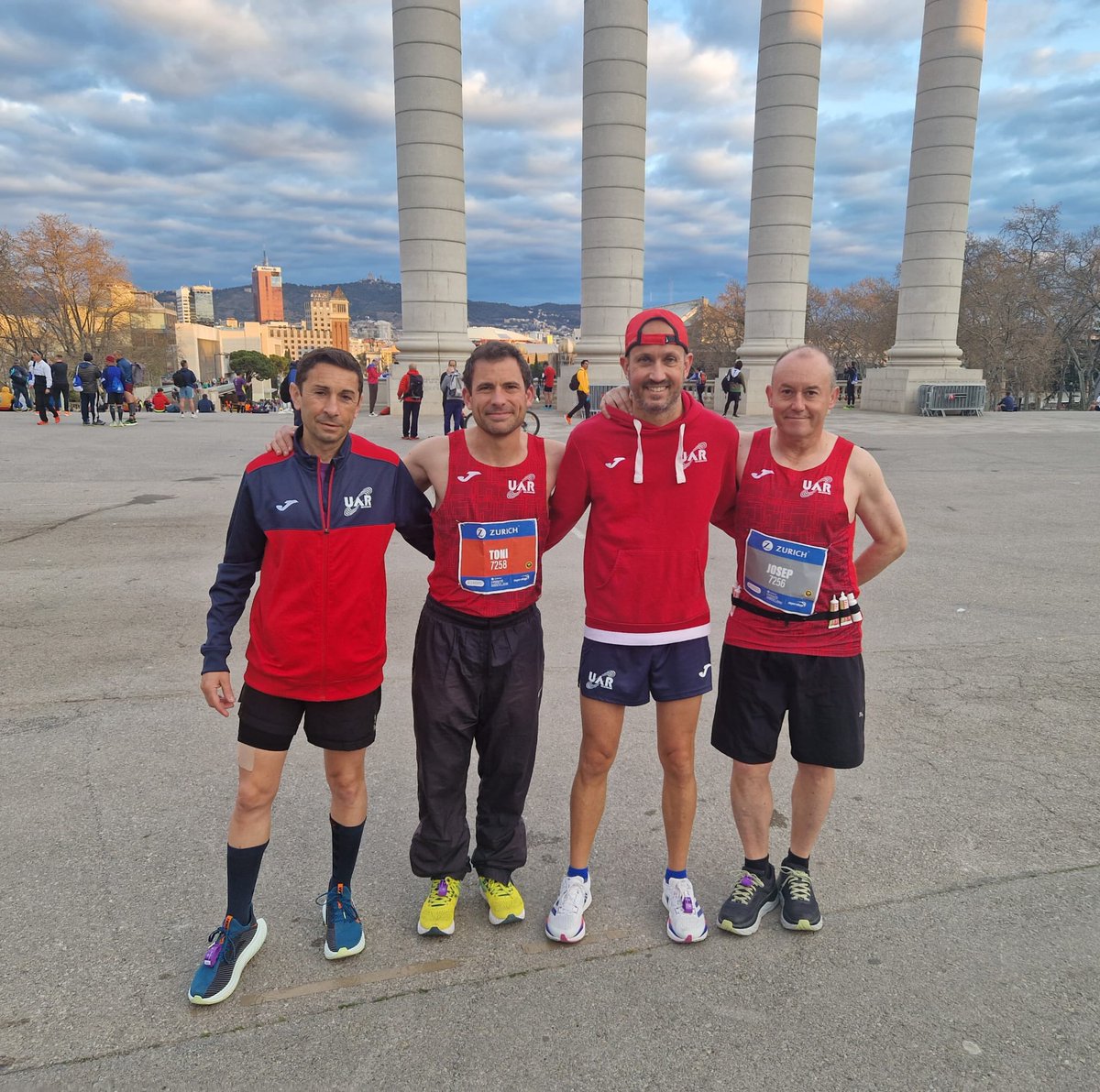 uar.es/?p=4197
Moltes felicitats als nostres atletes del grup de fons de la UAR que avui han participat a la marató de Barcelona!!