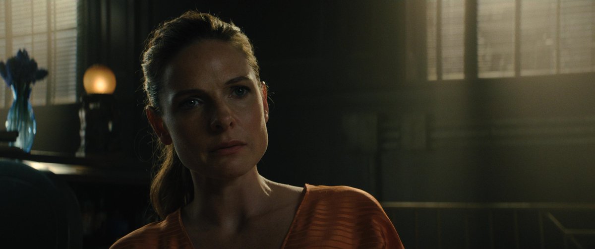 MidiasRFBR's tweet photo. 📸: Rebecca como Mae em 'Caminhos da Memória' (Reminiscence).

Confira as screen captures na nossa galeria: https://t.co/KKU9Ukn6oF https://t.co/7VdM1PFYWT