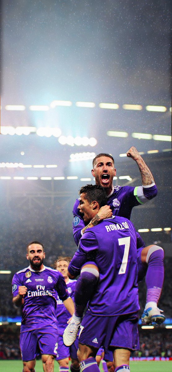 FS0l88's tweet photo. •Ronaldo - Sergio Ramos '²⁰¹⁷💜. https://t.co/EG7UUS3SKr