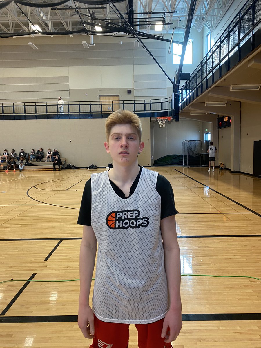 JJ Sullivan is a 2025 from EP who is a strong offensive threat and plays a smart brand of basketball. He loves the 3 ball but can score off the dribble and does a nice job of sharing the rock. @NorthstarHoops #ProapectCampMN
