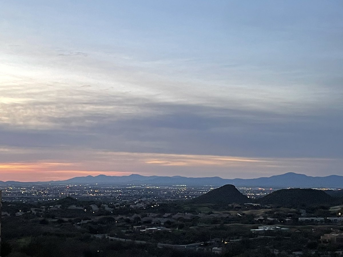 Tuscan Morning #SGS20203:
🌵 sunrise , presented w/<a href="/ClevelandClinic/">Cleveland Clinic</a> colleagues <a href="/CFerrandoMD/">Cecile A. Ferrando, MD MPH (she/her)</a> <a href="/drcaraking/">Cara R. King, DO, MS, FACOG, FACS</a> &amp; Dr Wendel  <a href="/boardobgyn/">American Board of Obstetrics & Gynecology (ABOG)</a> on Innovations in Training #Gyn Surgeons (attendees &amp; presenters all sharing ideas) AND saw <a href="/CleObGynTracks/">Cleveland Clinic OB/GYN Residency</a> alumni <a href="/kwoodburnmd/">Kate Woodburn, MD</a> &amp; R.Omosigho. Good Day!