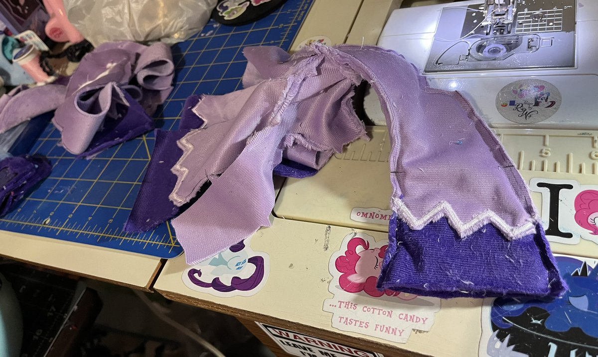 rubiowolf's tweet photo. Making headway on #constockprep for @BABSCon 💖 first up is 13” Izzy! #brony #mlp #mlpg5 #mlpgen5 #plush #plushies https://t.co/Y1BkMTr3dg