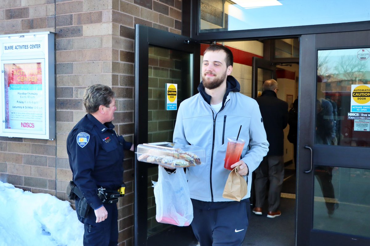 Scenes from Sunday’s <a href="/ndscswbball/">NDSCS Women’s Basketball</a> national tourney send-off. The Lady Wildcats take a 29-4 record to the <a href="/NJCAABasketball/">NJCAA Basketball</a> DI Tournament in Lubbock, Texas. 

No. 21 seed NDSCS rosters 8 players who are anxious to claw their way through the bracket 🐾