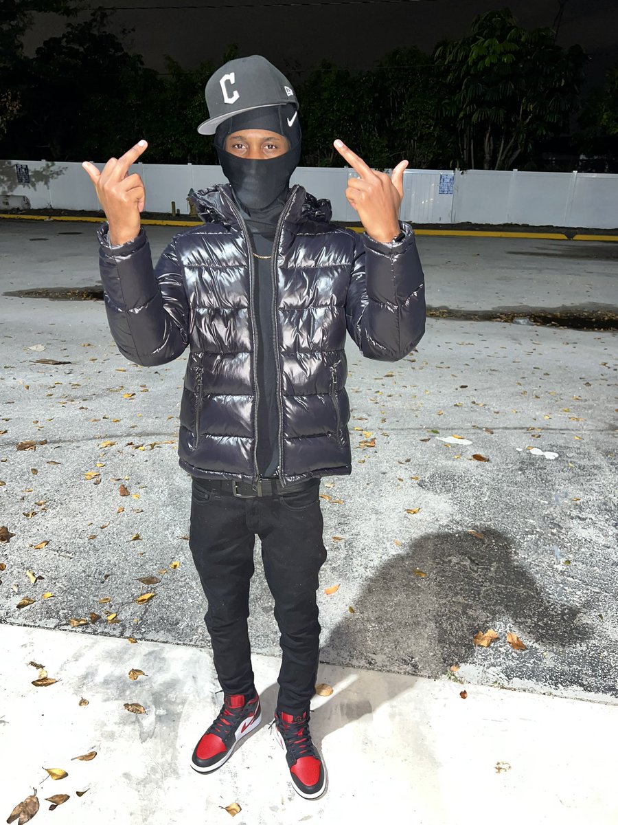 cbeng876's tweet photo. Bruk life a sin https://t.co/fbexC9xezC