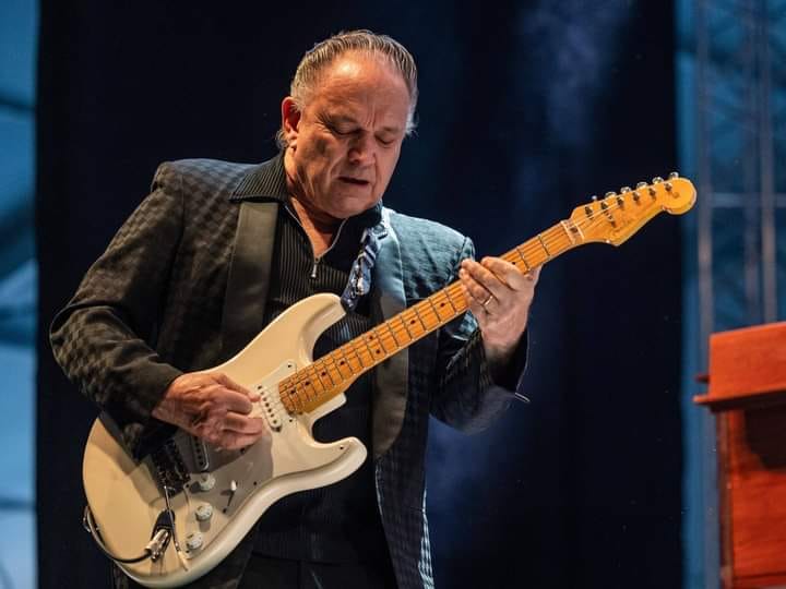 Happy birthday to
Jimmie Vaughan 72 yrs ( Born: March 20, 1951) 