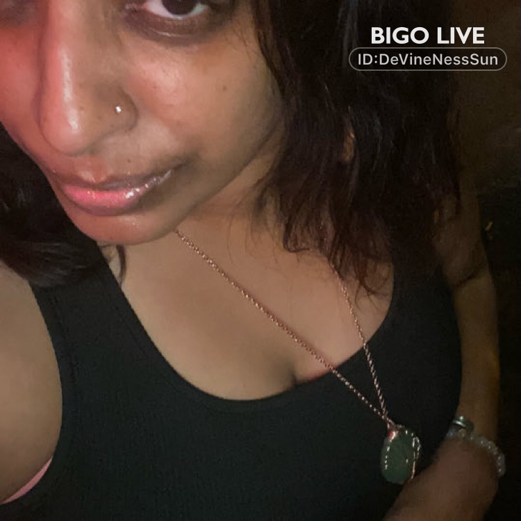 GuyaneseSUN's tweet photo. De💎i3 ☀️ShYN🕉️ invites you to a party! #BIGOLIVE
https://t.co/jkWwJ6hlEX https://t.co/mkXmSqwj03