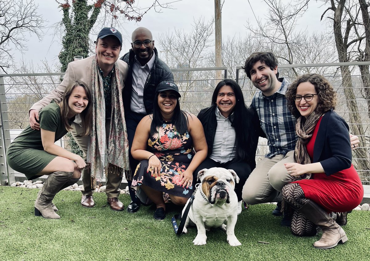 GU_MD_PhD's tweet photo. Georgetown MD/PhD Neuroscience PhD alumni celebrating #Match2023 with Jack the bulldog! #GUMatch #MedTwitter #DoubleDocs @GUMedicine @GU_MD_PhD https://t.co/2zmqkS9EUg
