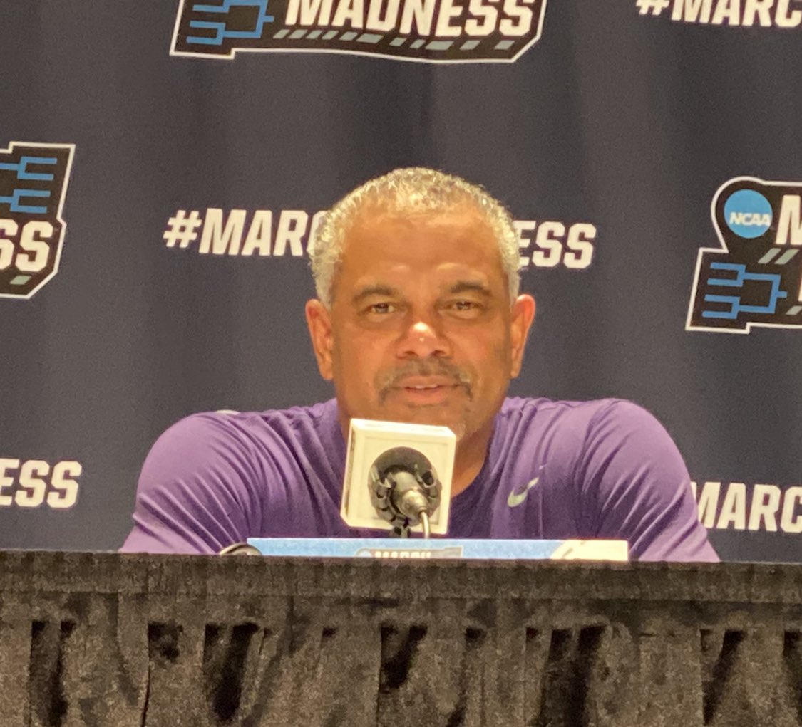 Find me a classier duo in college athletics