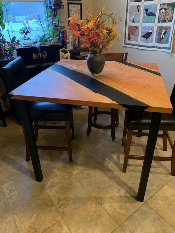 We finally delivered the 42”x42” kitchen table!

I had so much fun building this table. I cannot tell you how much I learned from this project.

This project was incredible in both building my experience and my confidence.

#woodworking #epoxy #rivertable