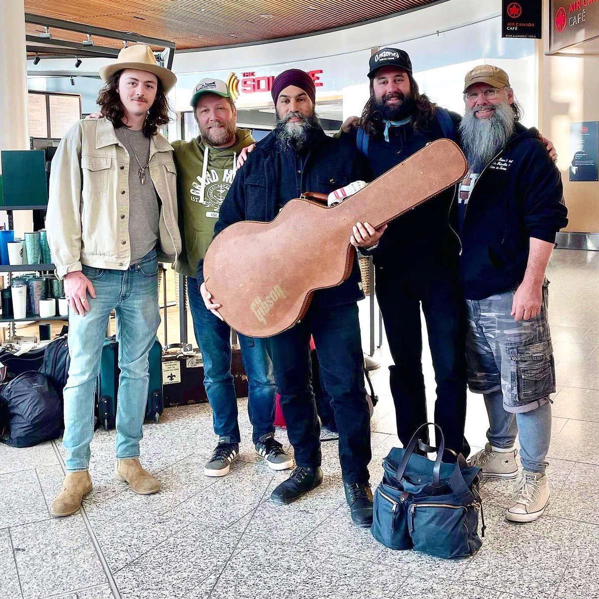 The Hypochondriacs (@the_hypos) on Twitter photo You never know who you’ll run into at an airport! <a href="/theJagmeetSingh/">Jagmeet Singh</a>
#yyz #touring #musicians #Canadian #UStoCanada You never know who you’ll run into at an airport! <a href="/theJagmeetSingh/">Jagmeet Singh</a>
#yyz #touring #musicians #Canadian #UStoCanada