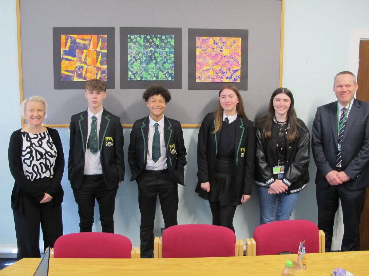 We are proud to have invited another fantastic group of students to Mr Hill's reward breaktime last week. From Dressage awards to Drama awards and from volunteering commitment to sporting achievements, all these students deserve our congratulations!