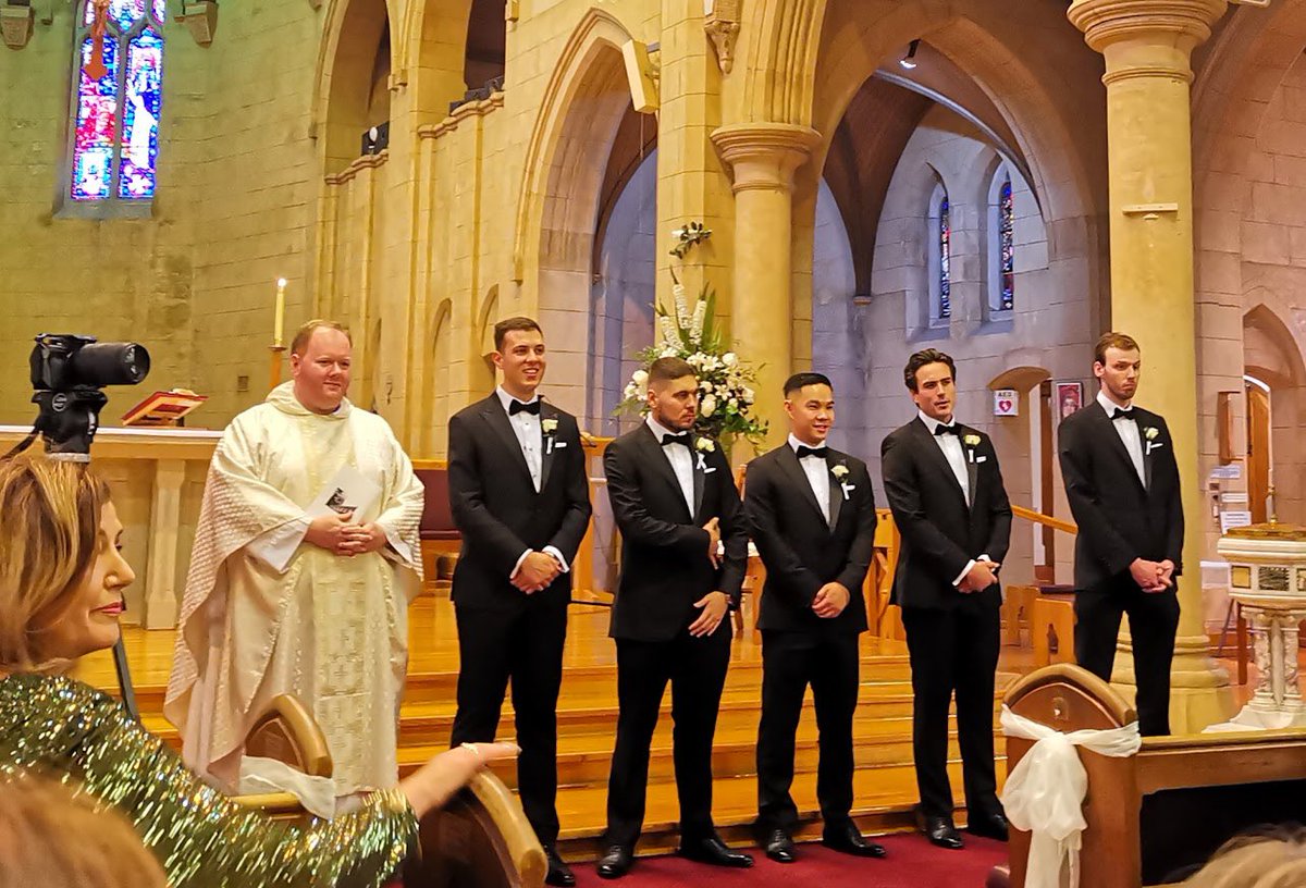 saisanasp's tweet photo. I got to stand next to my best friend @rosspkat this weekend as he married the love of his life 🫶 https://t.co/Ue95QmZb7F