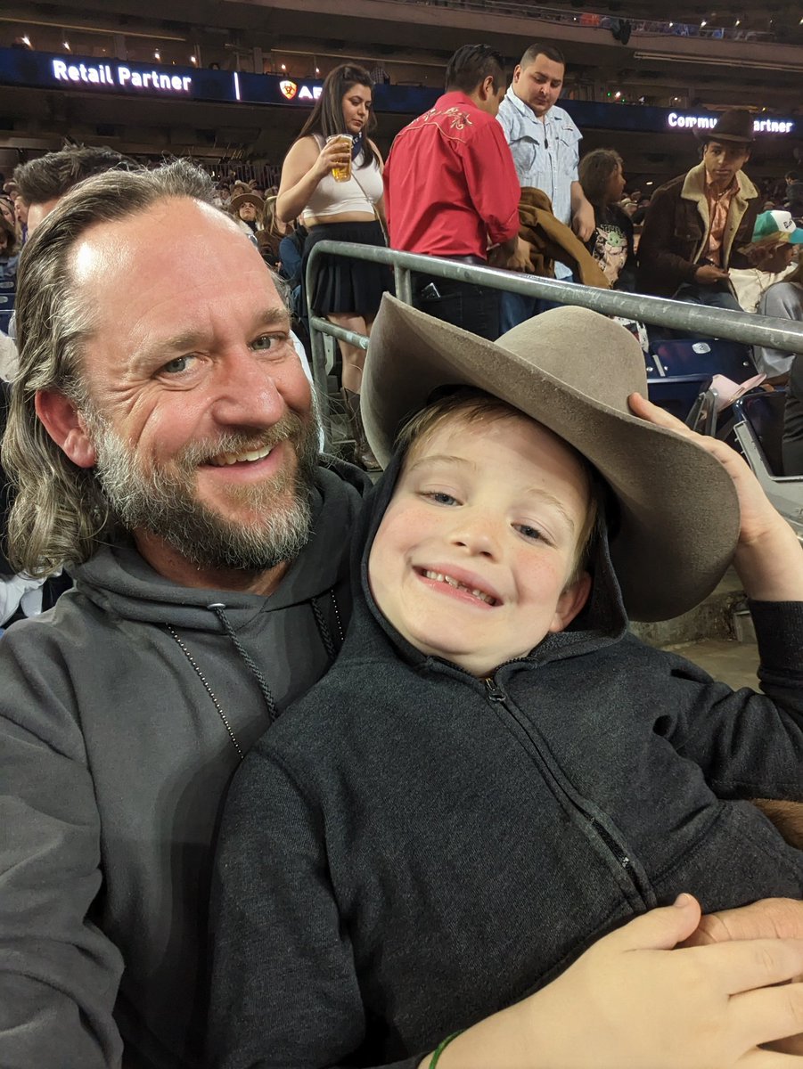 theriddler78's tweet photo. #rodeohouston https://t.co/va2UV68nlY