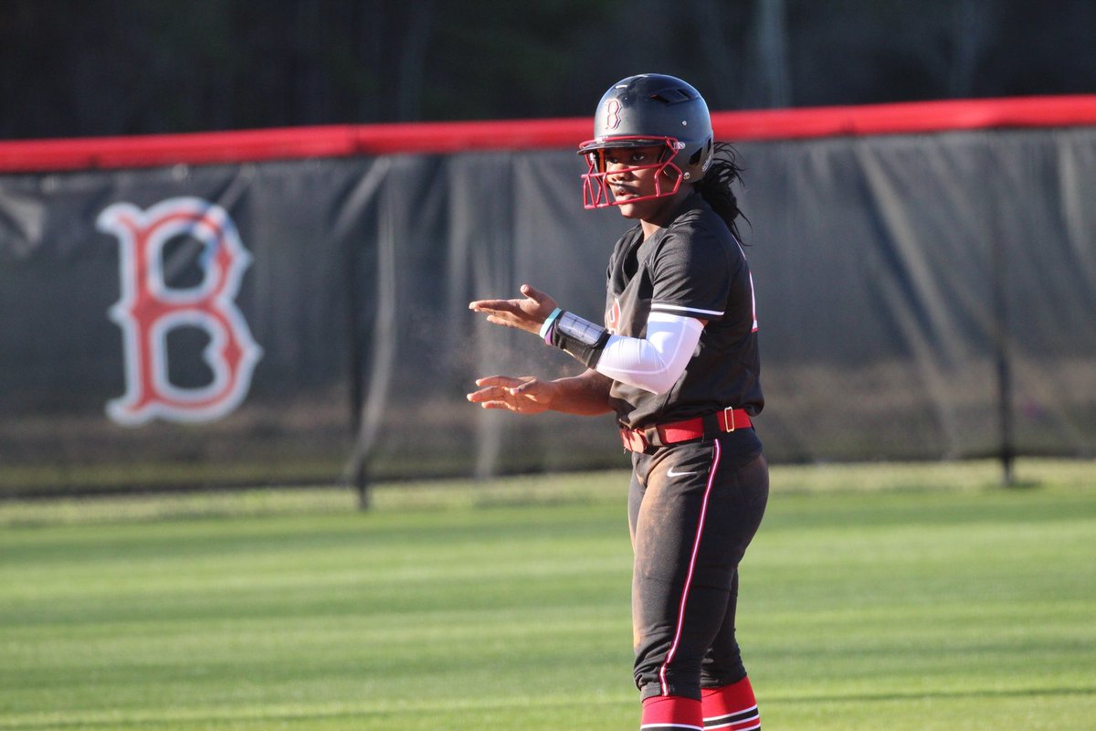 Ariel Davis tweet media