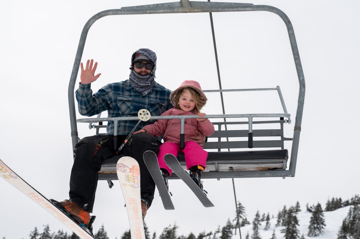 With a season snow fall total of 278" and a base of 114"-122", we are having the most AMAZING season! New closing date of April 23rd AND we broke the record for most skier visits in a season! WOW! ❄️ Thank you every one and thank you Mt. A team! 😍
#localmountainfun