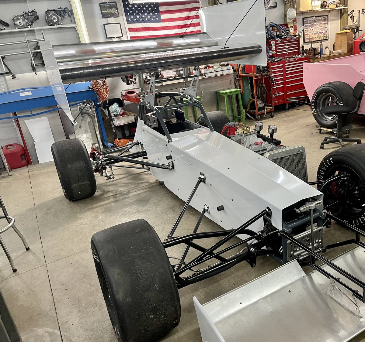 OswegoSpeedway's tweet photo. 𝟮𝟬𝟮𝟯 𝗝&amp;𝗦 𝗣𝗮𝘃𝗶𝗻𝗴 𝟯𝟱𝟬 𝗦𝘂𝗽𝗲𝗿 𝗥𝗘𝗚𝗜𝗦𝗧𝗥𝗔𝗧𝗜𝗢𝗡: While chasing his first Pathfinder Bank SBS feature win is still the main focus this season, young gun Tony DeStevens will also make 350 starts w/ this former Gosek Xtreme Chassis, now being re-numbered to 24 https://t.co/QHeCBUytPg