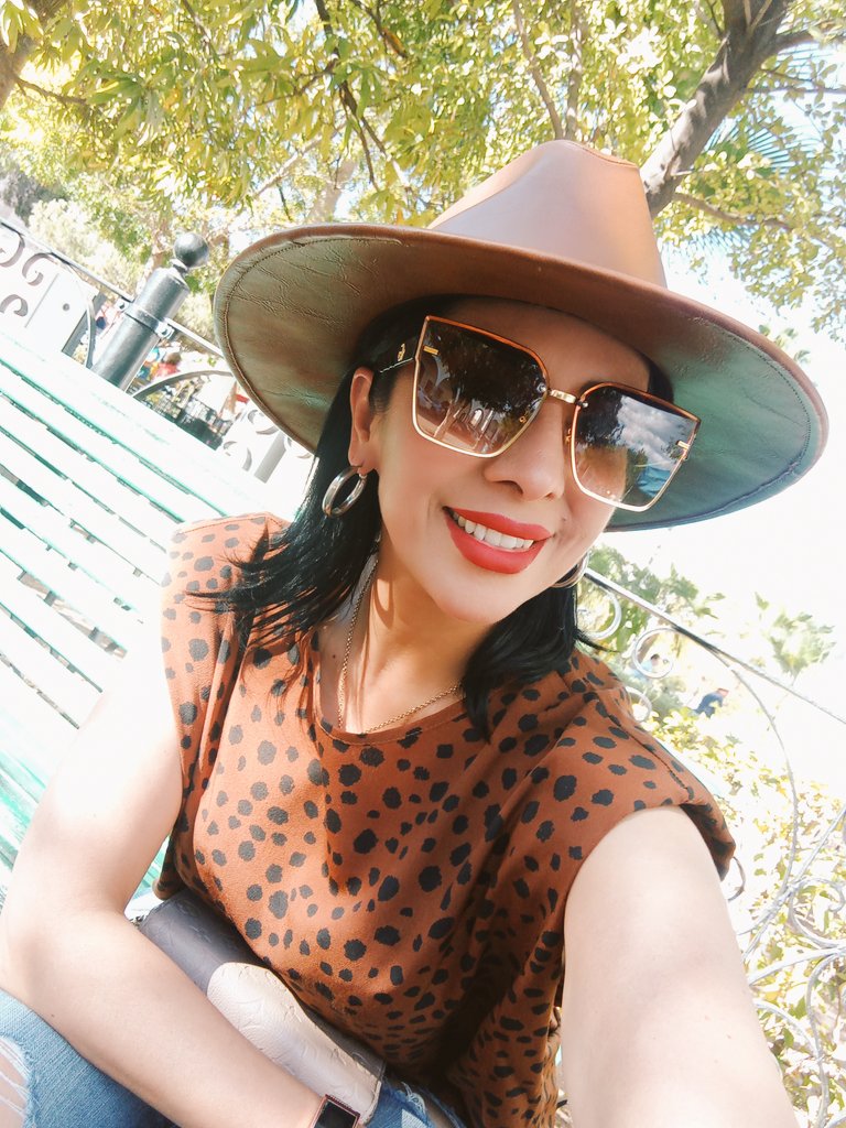 MarielaMtzL_MN's tweet photo. #Chucherias 🤭🙌🌞#Plazeando 🛣️🌤️💯❣️ https://t.co/hAlufXqhag