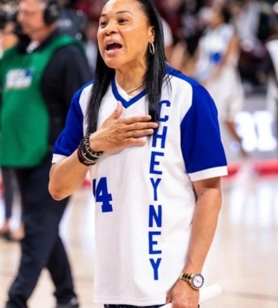 VPTaraOwens's tweet photo. Loving the HBCU love and respect shown by @dawnstaley. A homage to Coach Vivian Stringer and Cheyney - the only HBCU women's program to play for a national title. https://t.co/zPvz0PGUtw