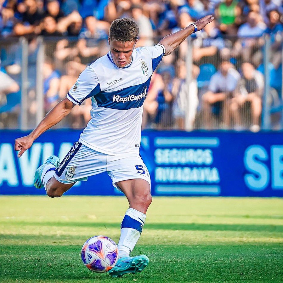 #CGE #GELP 👴🏽 “A mi Miramón me gusta más que Modric, Busquets, o esos volantes que vuelven jóvenes de Europa. Es mi opinión, no digo que sea mejor, es el fútbol que me gusta a mí.”