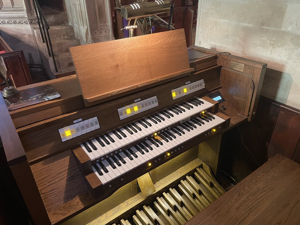 ChurchWyvern's tweet photo. A lovely Wyvern Cantat 226 in its new home. Small parish church in the city of Bath . Comprehensive audio system for 3 areas on the building.
@BathWells @RSCMCentre @bathabbey @ClassicalMusic_ @churchofengland https://t.co/lHCbhgqLhP