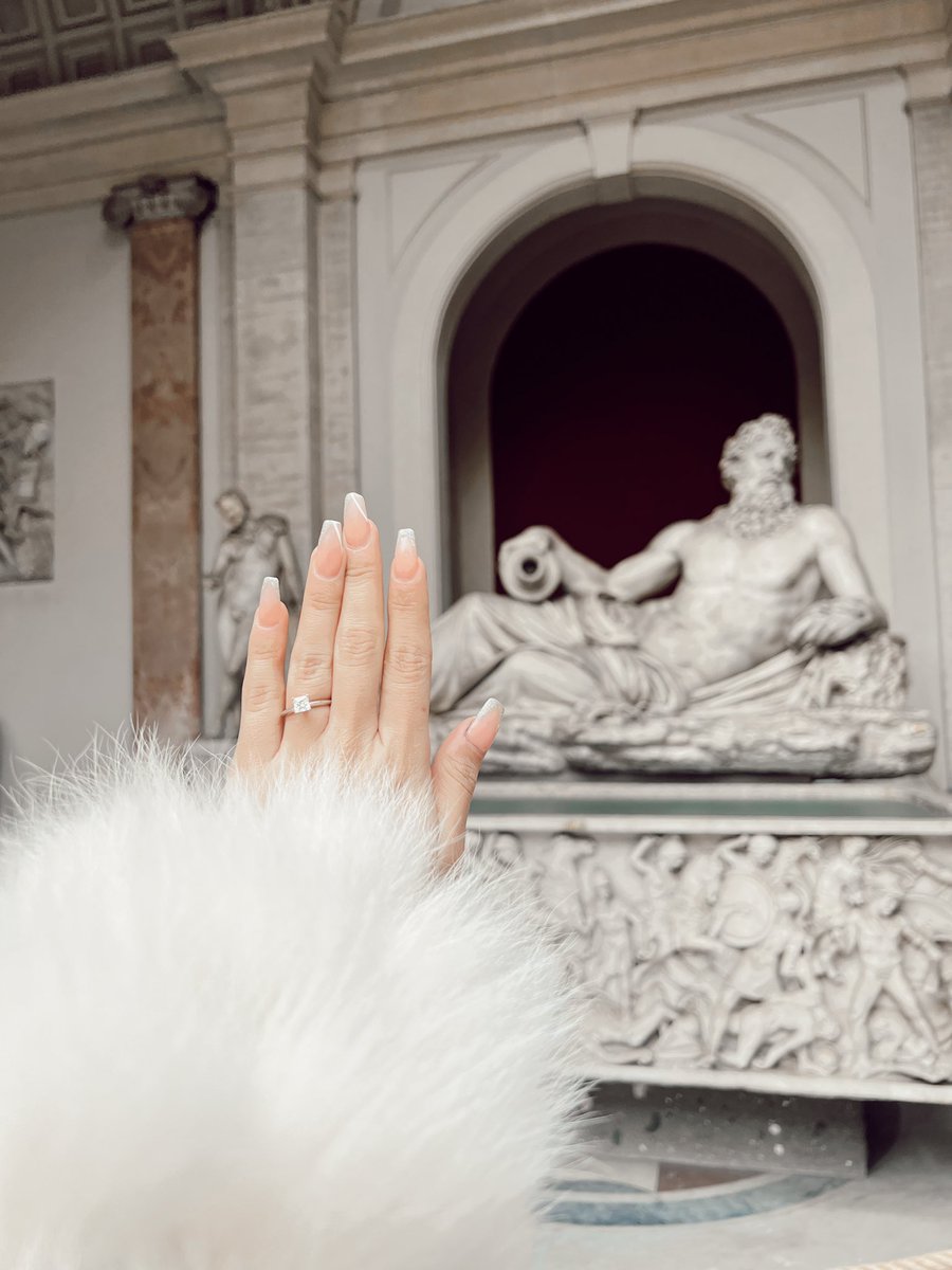 Se subasta el famoso anillo Tiffanny es de diamante y de Platino💋