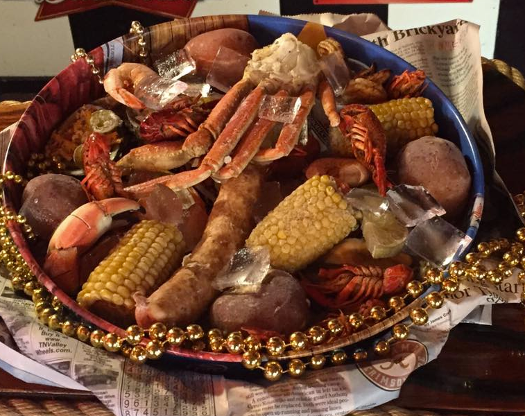 MarieSkillern1's tweet photo. Crawfish and beer is something you can't go wrong with! Cajun's Seafood is THE place for a great meal. Be sure to stop by. 👉https://t.co/8EVNR5uwqn 

📸 Cajun's Seafood via FB

#local #restaurant #cajun #seafood #lakes #lakehomes #lakehomesrealty #lakerealty #lakerealtor #al ... https://t.co/JdV0NCsm4c