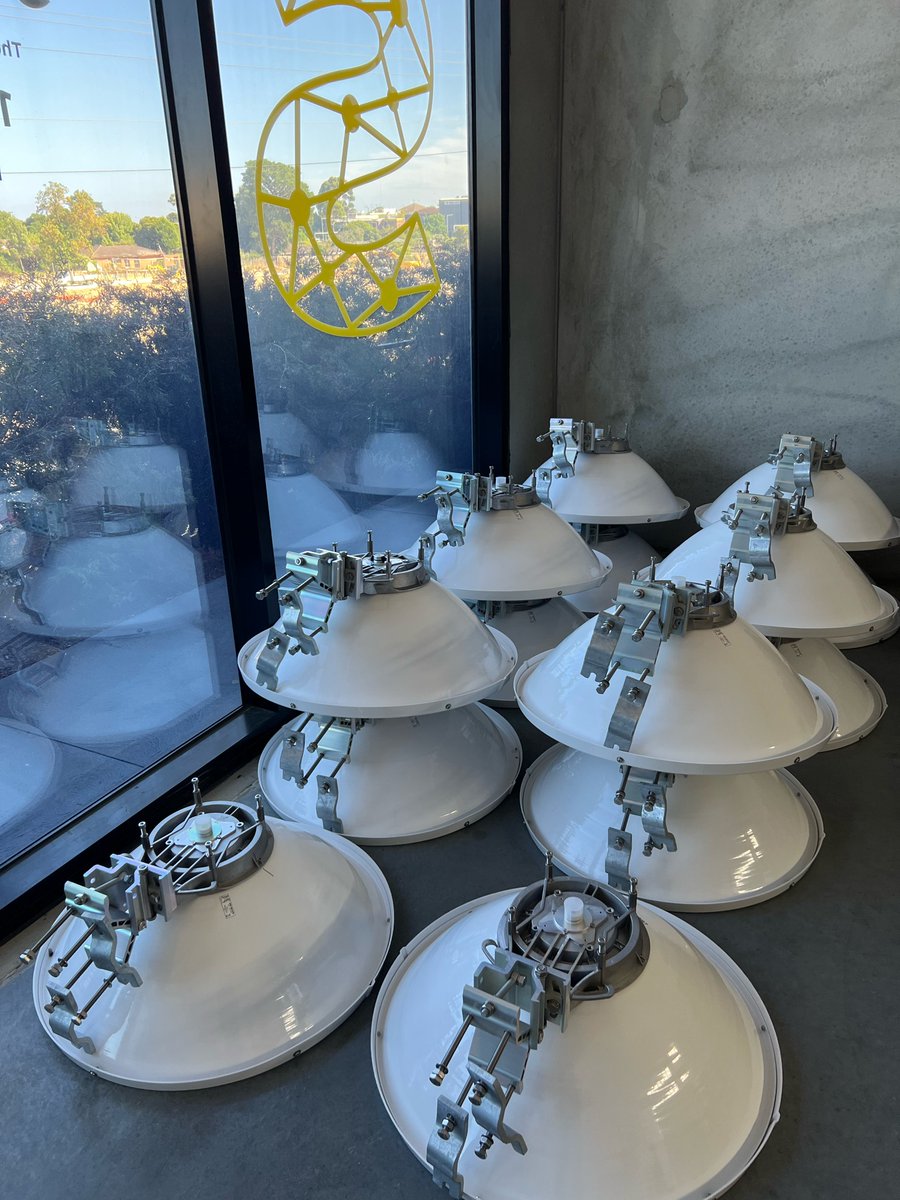 Lots of dishes being assembled can only mean one thing 🤔

Were extending the network again! 📡

Can you guess where we’re building next? ❓🙋‍♂️

#melbourne #fixedwireless #businessinternet #notnbn