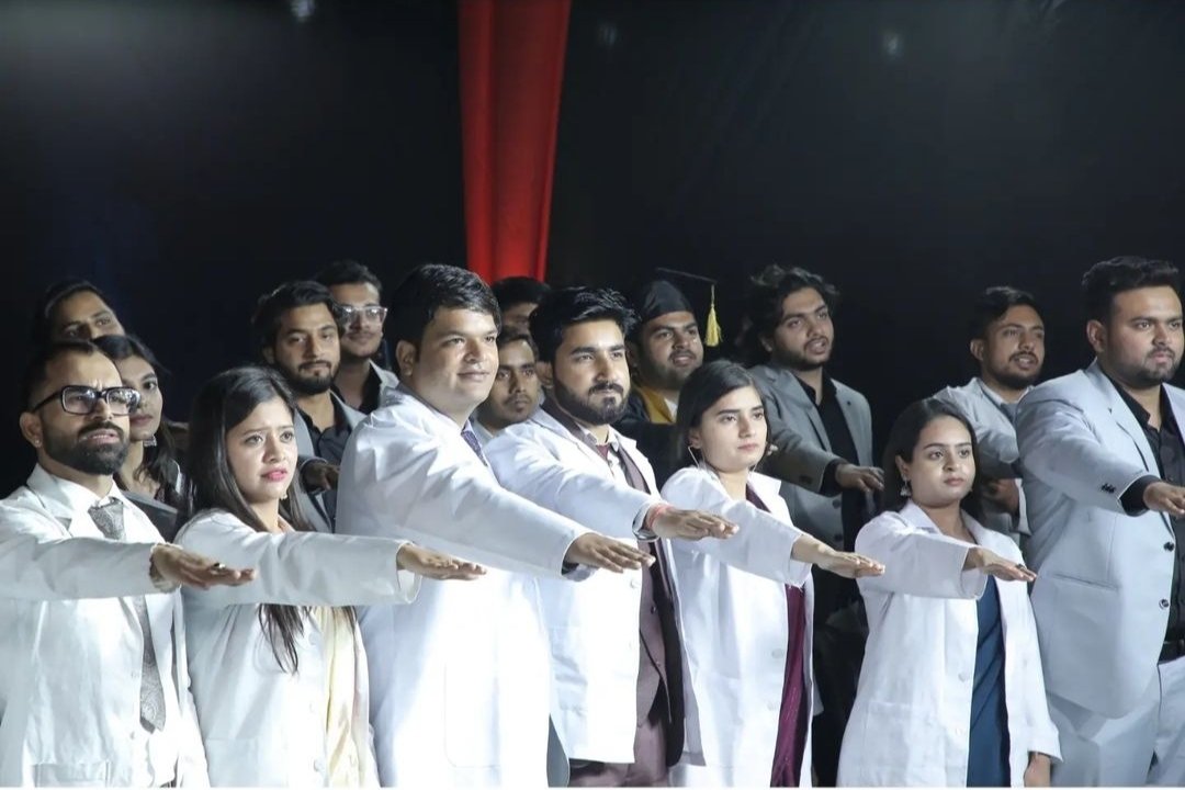 Sandhya28033269's tweet photo. Hippocratic oath https://t.co/wfCfbg5QQ2