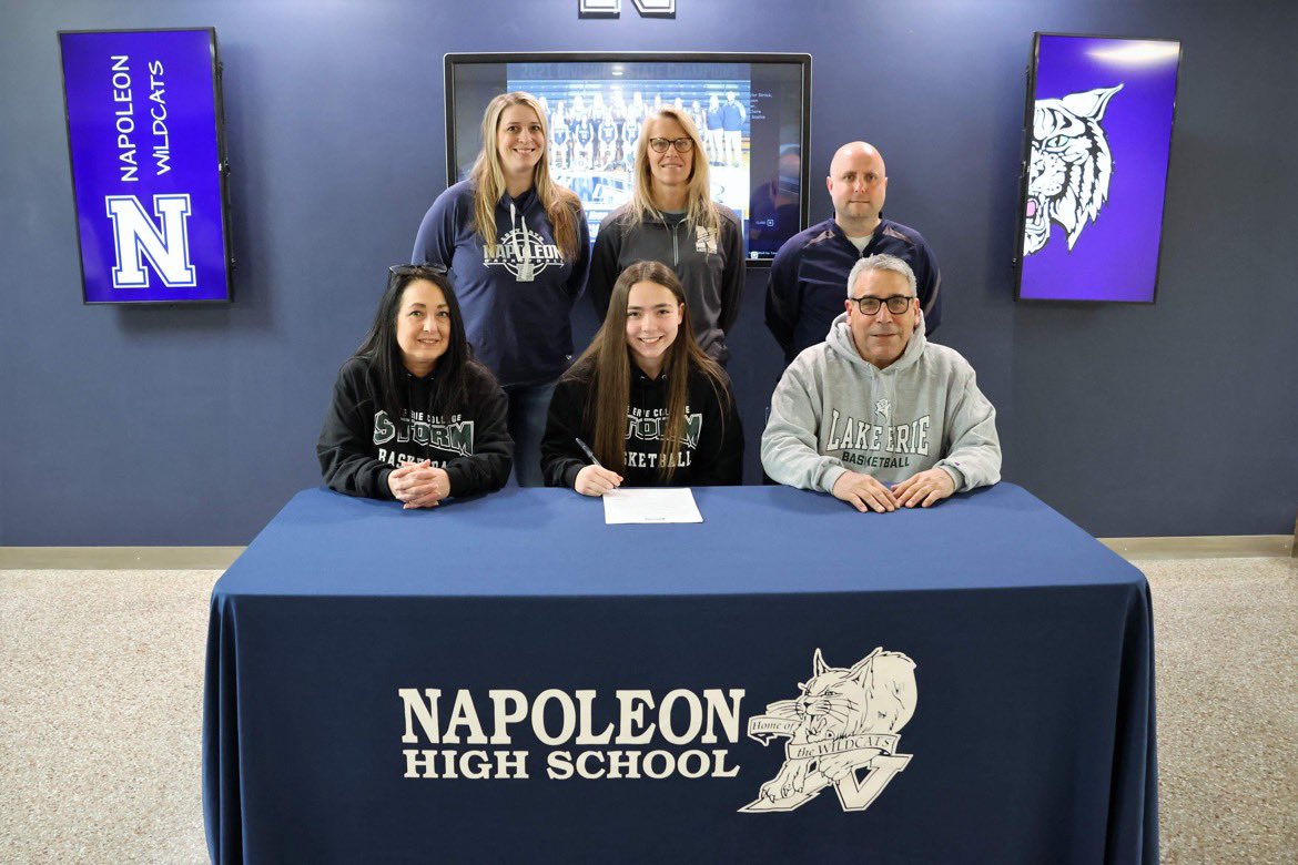 Excited to announce that I will be continuing my academic and athletic career at Lake Erie College! Thank you to my family, coaches, and teammates who have helped me get to this point, and to <a href="/Todd_Perdas/">Todd Perdas</a> for giving me this opportunity!! <a href="/lakeeriewbb/">Lake Erie Storm Women's Basketball</a>