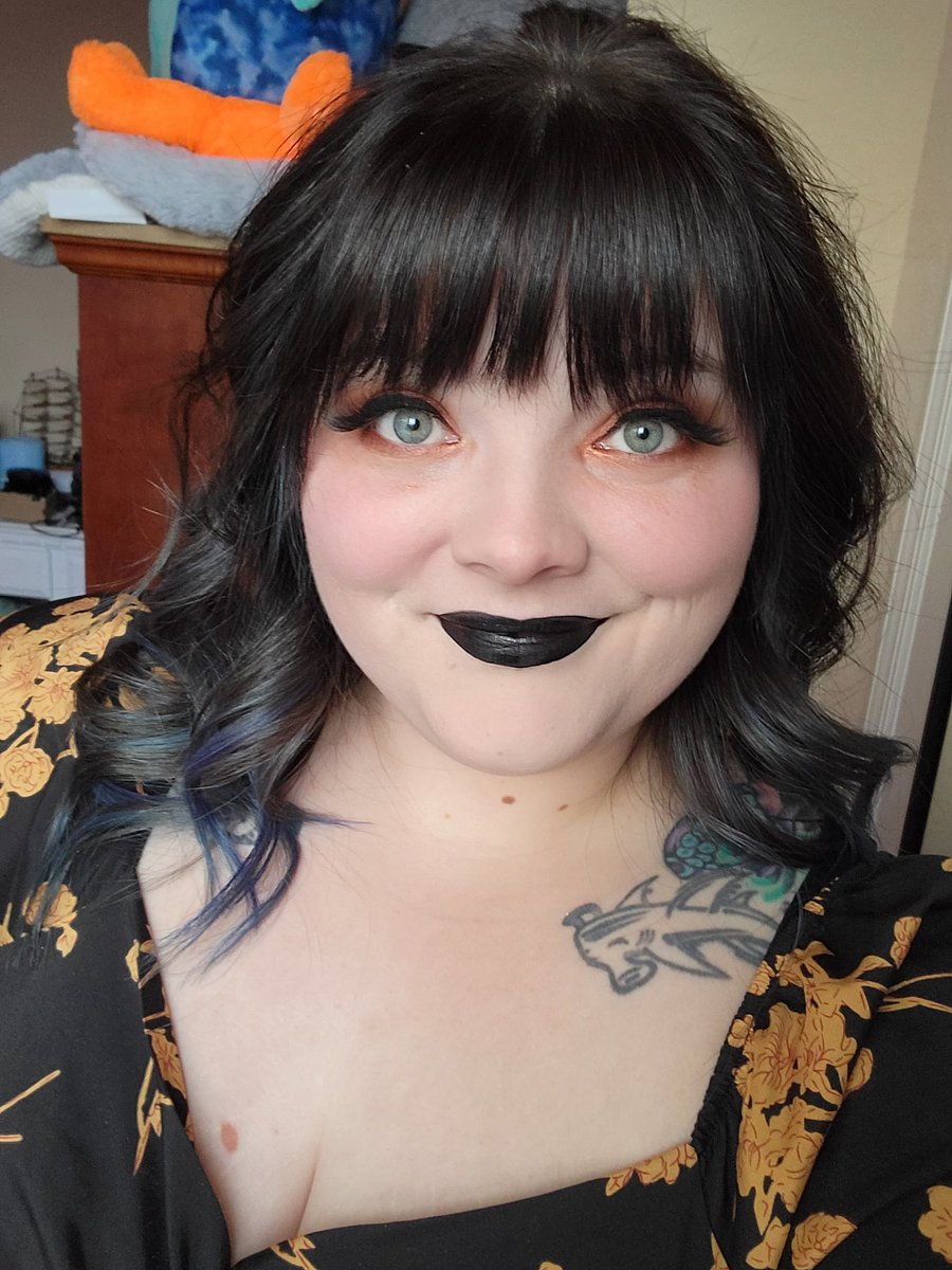 A black lip felt appropriate for more Spooky games!

Our first stream as affiliate is live now! We're playing more Resident Evil. I'd love it if you stopped by! Link in bio ❤️ 

#twitch #twitchstream #girlswhostream #varietystreamer #residentevil