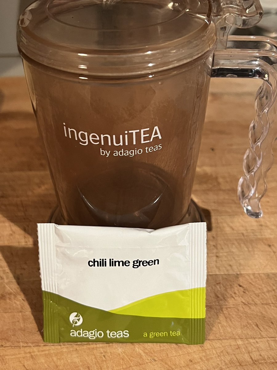 drdean33's tweet photo. @AdagioTeas reminded me to try my #communiTEA tea today. Today’s tea: chili lime green. It’s spicy! You can feel the chili pepper right away. But the spice is also accompanied by good flavor. Interesting green tea. Worth sampling. I bet you could cook with this one too. #teachef https://t.co/1zvWrN3xjo