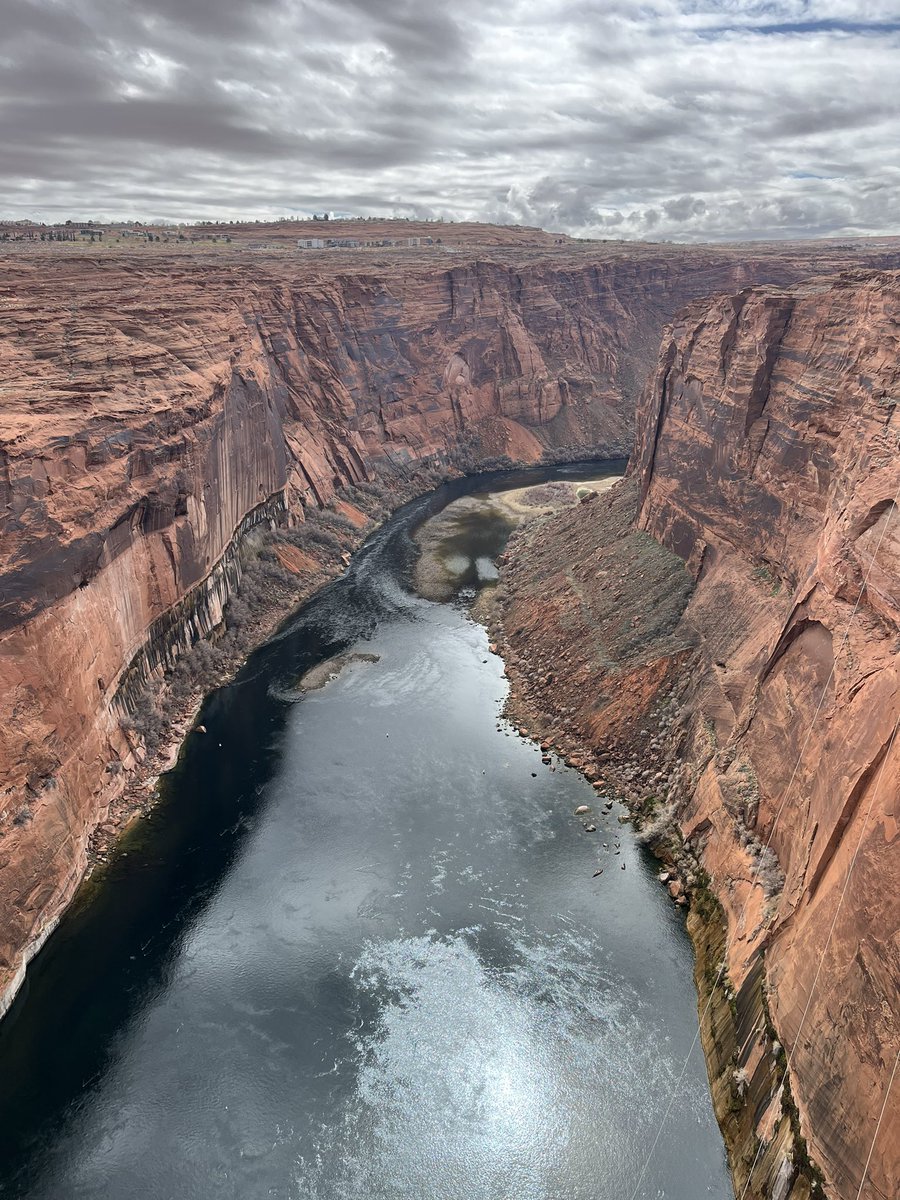 NicoleCritesTV's tweet photo. SPRING BREAK in Page,Az
🌄🥾🛶🤯🤗
#antelopecanyon
#horseshoebend
#lakepowell
#glencanyon
#kyaking https://t.co/lMQt5QfiRa