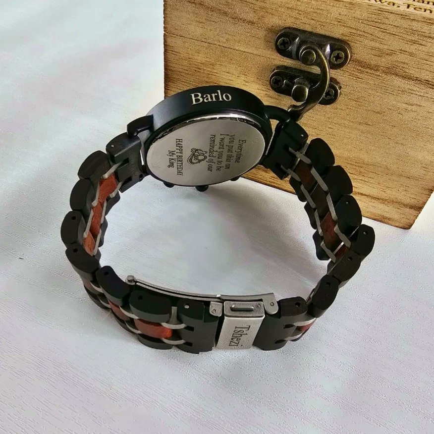 urbnature's tweet photo. R2450 king's piece including engraving, box n delivery ⌚️ 👌 

Whatsapp 083 7907441 

#NationalShutdown https://t.co/ATUdynNlw2