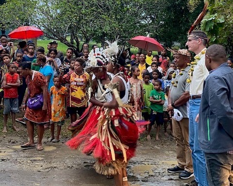 CDF_Aust's tweet image. A very special day in PNG with my counterpart MAJGEN Goina, Chief of the PNGDF. An honour to travel with him to Boregaina, the village where he was born. Our partnership is rich with history and based on the close ties between our people. A visit to remember. #PNGDF