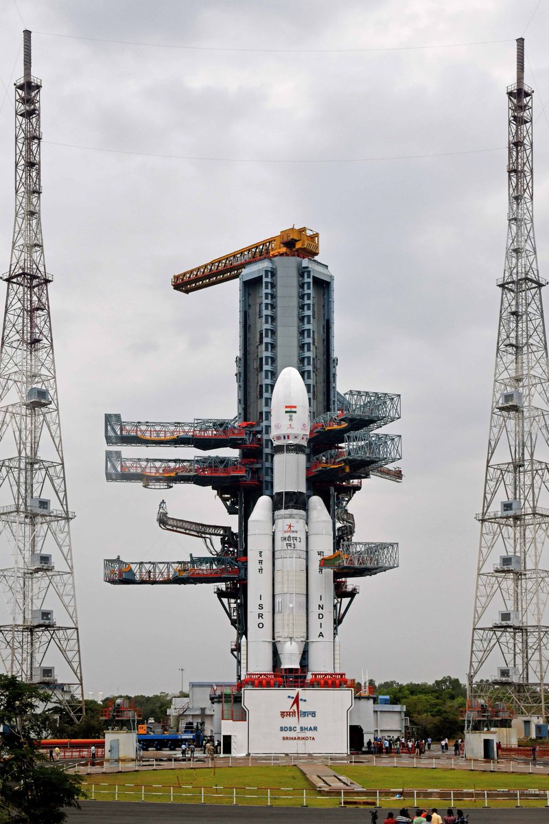 isro's tweet photo. LVM3-M3/OneWeb India-2 mission:

The launch is scheduled for March 26, 2023, at 0900 hours IST from the second launch pad at SDSC-SHAR, Sriharikota. 

@OneWeb @NSIL_India https://t.co/jyPsGlrcpX