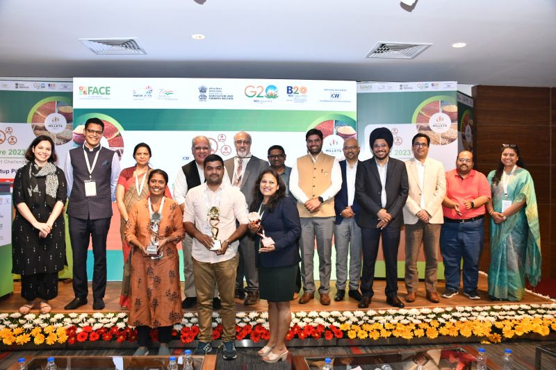 network_rra's tweet photo. Congratulations winners #Aglive@2023 – The Millet Challenge

Winner - @AgrozeeOrganics 
1st runner up @SomemoreFoods 
2ndrunner up  @GransGoodness 

#IYM2023 #Millets4Millions https://t.co/sVPVmCdl8R