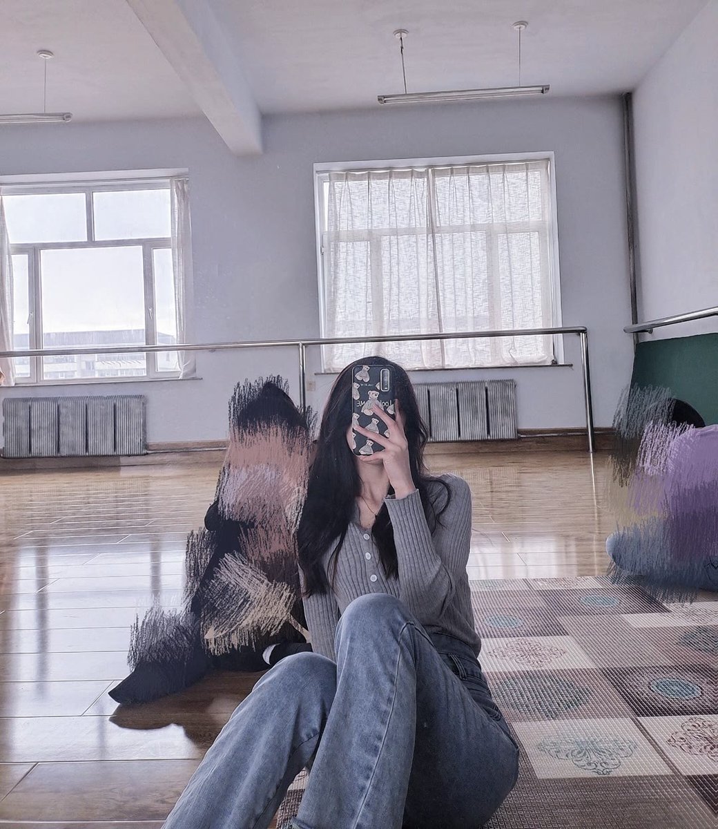 WebsterGunter1's tweet photo. 据说女生到站的时候，会出现短暂的意识模糊
~无论痉挛还是潮喷，都是最真实的生理反应 https://t.co/SK64gtLQzh