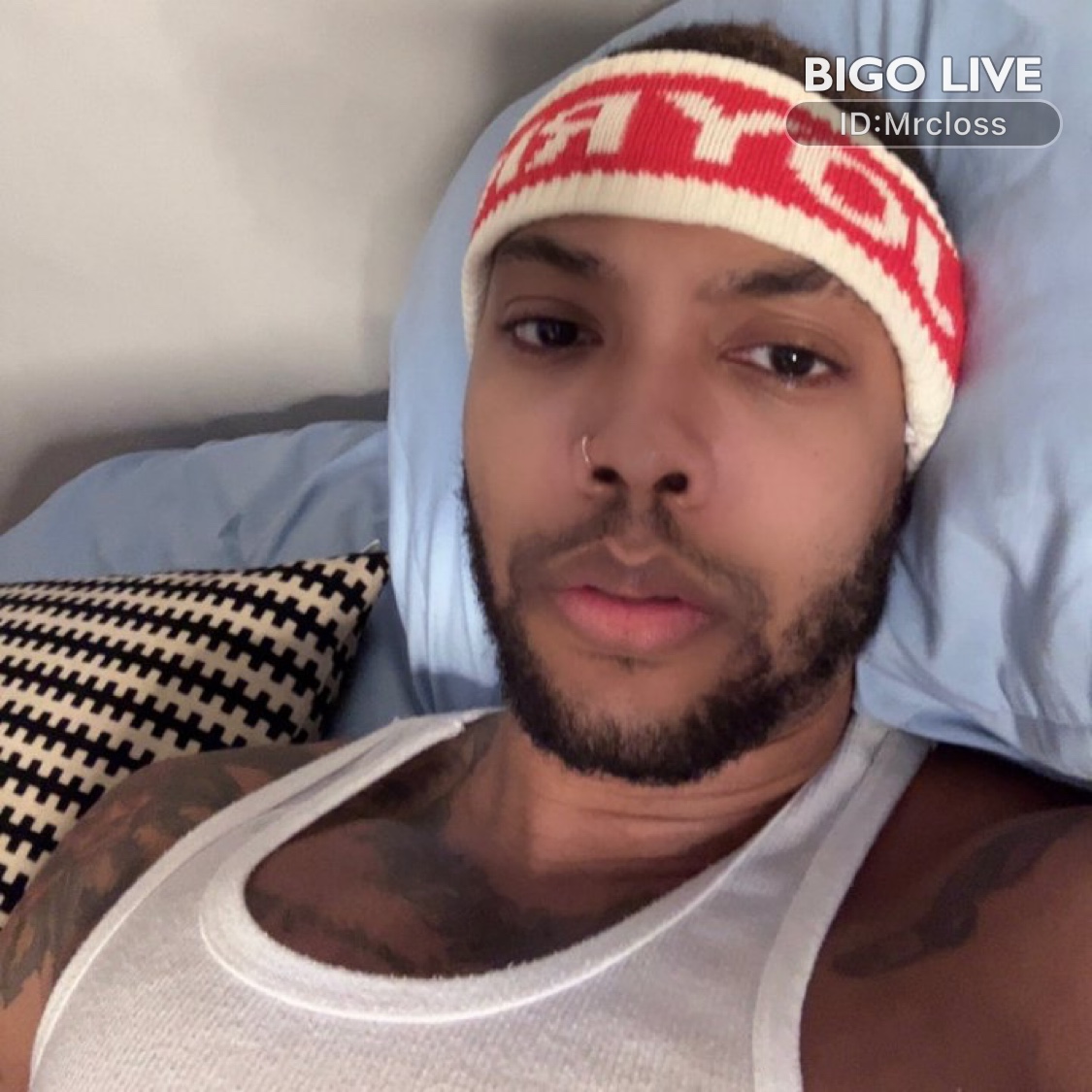 MsGenie24's tweet photo. Come and see ⚡️🌓God Zeus🌗⚡️ streaming live on #BIGOLIVE and make new friends! 
https://t.co/WBzkxTGCpY https://t.co/JQR1o5fZCZ