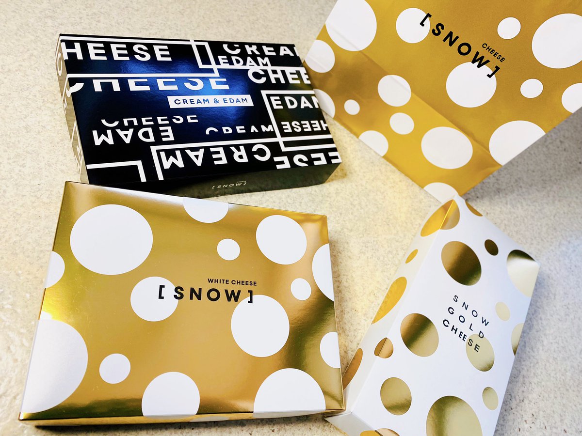ShigeandAki's tweet photo. 今、北海道土産で人気らしい
①SNOW WHITE CHEESE
②SNOW CREAM&EDAM
③SNOW GOLD CHEESE
私はSNOW WHITE CHEESEが
好き
2023.3.20
#snowcheese #スノーチーズ
#スノーホワイトチーズ
#スノーゴールドチーズ
#クリームアンドエダム
#snowwhitecheese #snowgoldcheese
#creamandedam #北海道土産 https://t.co/HDka1ooEQy